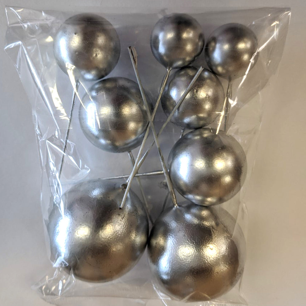 Silver Colored Balls for Cake Decoration