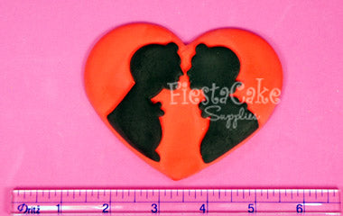 D-579 Couple W/Heart