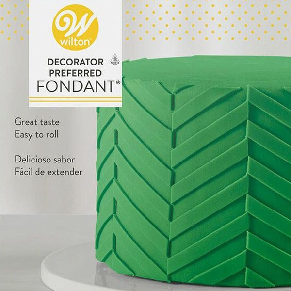 Wilton Green Fondant 4.4 Oz