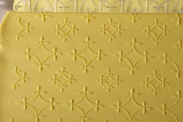Textured Rolling Pin 6in A-29